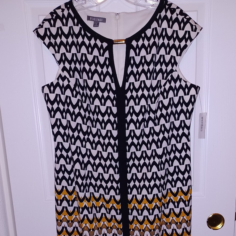 Roz & Ali   Sleeveless Geometric Pattern, Size 16
